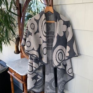 Cocoa and Carmen Wool Blend Sweater Vest